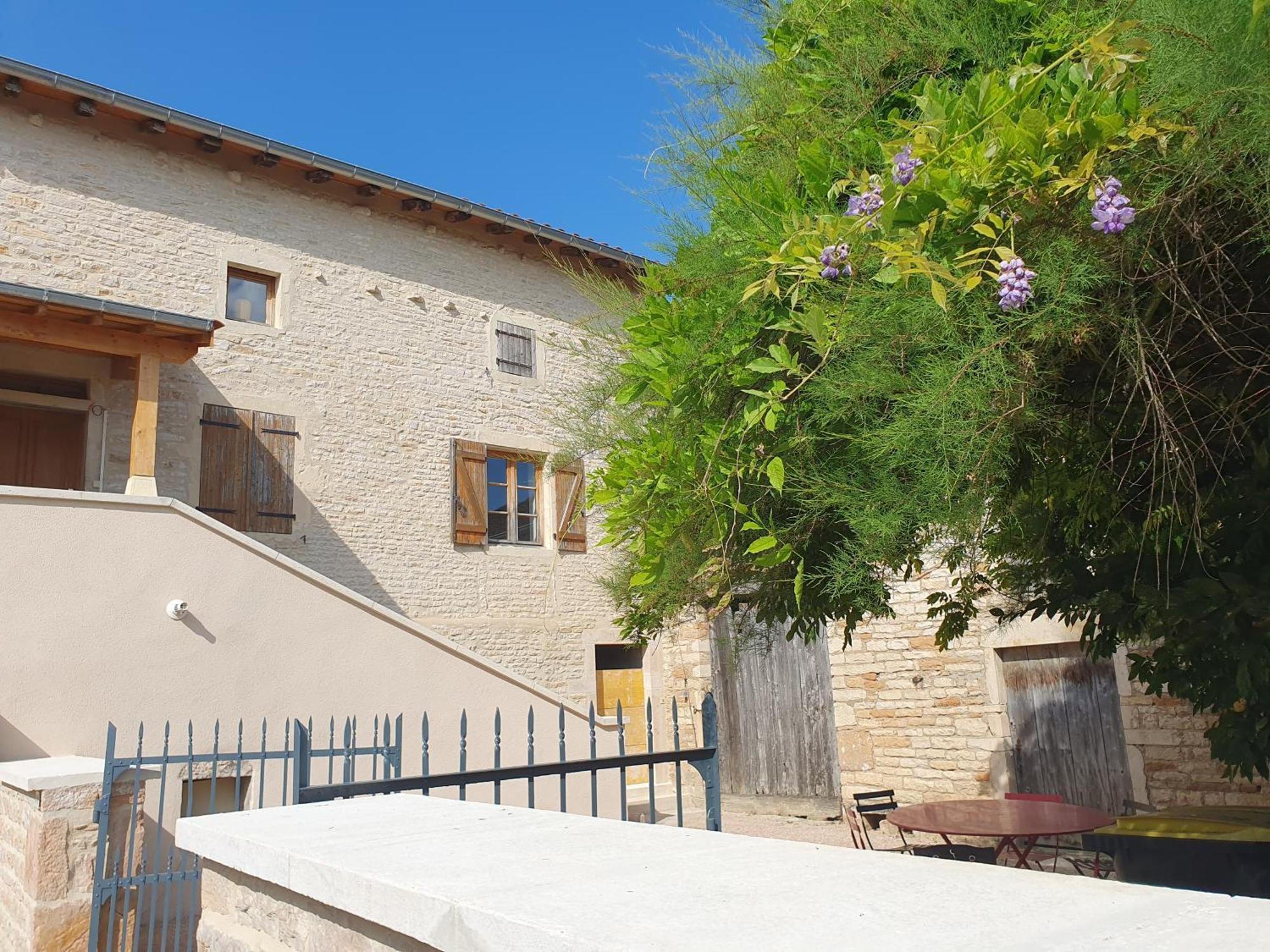 Le Clos Violet Clesse Holiday Home For 6 ภายนอก รูปภาพ